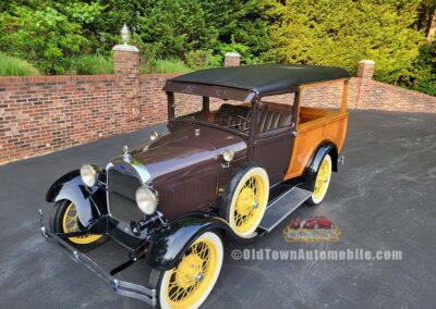 1929 Ford Model A Woody 2184