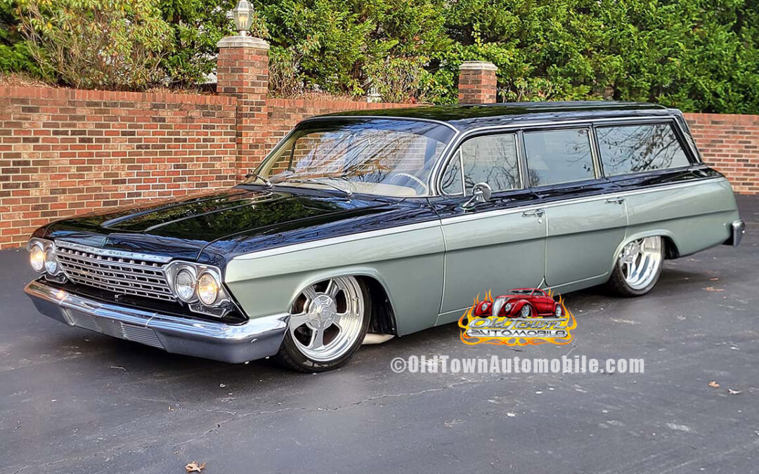 1962 Chevy Impala Wagon in Silver and Black
