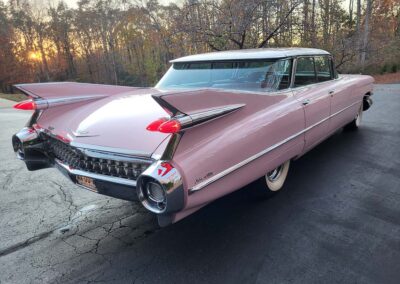 1959 Cadillac Sedan DeVille in Mary Kay Pink