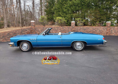 1975 Buick LeSabre Convertible in blue - original car