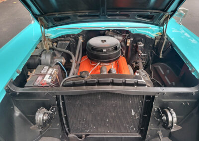 1957 Chevrolet BelAir Sedan in Turquoise - Engine