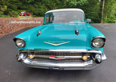 1957 Chevrolet BelAir Sedan in Turquoise - Exterior