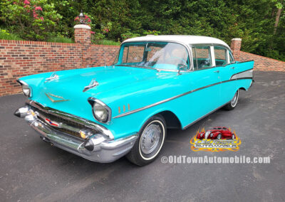 1957 Chevrolet BelAir Sedan in Turquoise - Exterior