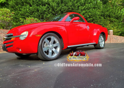 2004 Chevrolet SSR in Red - Exterior