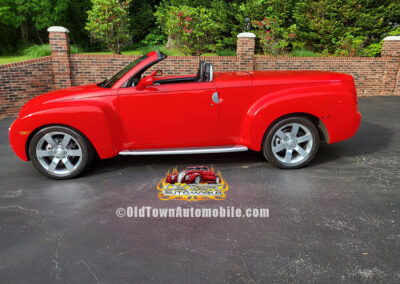 2004 Chevrolet SSR in Red - Exterior