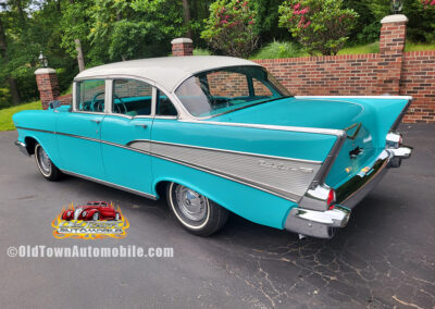 1957 Chevrolet BelAir Sedan in Turquoise - Exterior