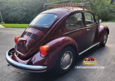 1972 Volkswagen Beetle Vocho in Burgundy - Exterior