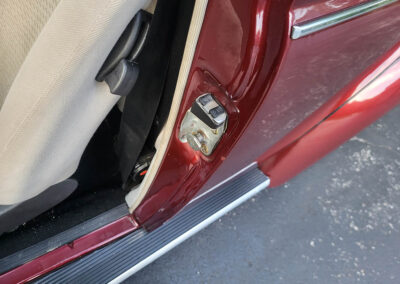 1972 Volkswagen Beetle Vocho in Burgundy - Interior