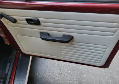 1972 Volkswagen Beetle Vocho in Burgundy - Interior