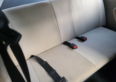 1972 Volkswagen Beetle Vocho in Burgundy - Interior