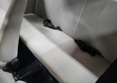 1972 Volkswagen Beetle Vocho in Burgundy - Interior