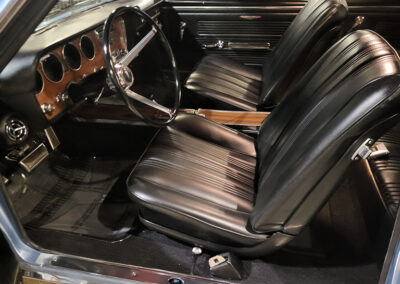 1967 Pontiac GTO in Montreux Blue - interior