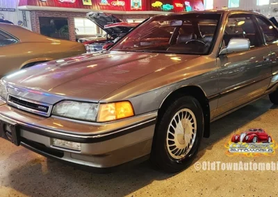 1990 Acura Legend LS in Silver Exterior