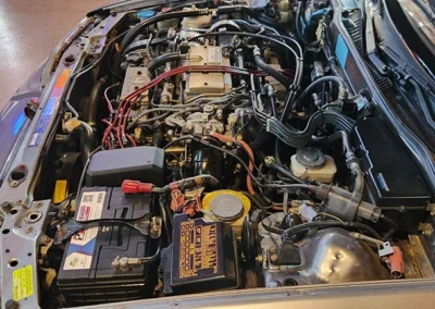 1990 Acura Legend LS in Silver engine